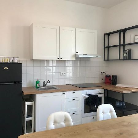 Charmant T2 de 48m2 au cœur du village de Lézignan-Corbieres Extérieur photo