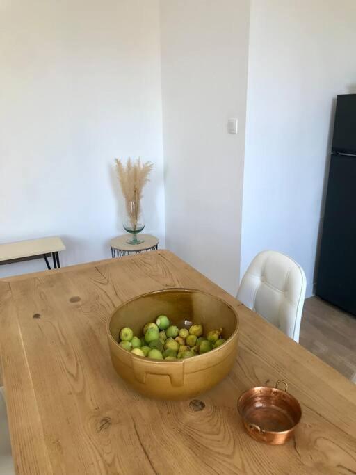 Charmant T2 de 48m2 au cœur du village de Lézignan-Corbieres Extérieur photo